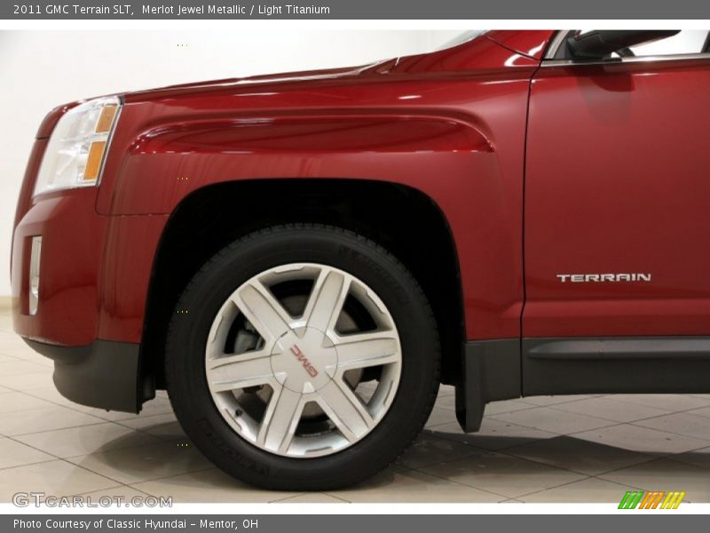 Merlot Jewel Metallic / Light Titanium 2011 GMC Terrain SLT