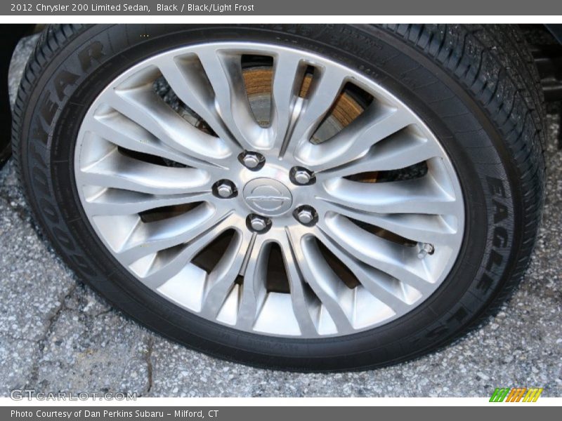 Black / Black/Light Frost 2012 Chrysler 200 Limited Sedan