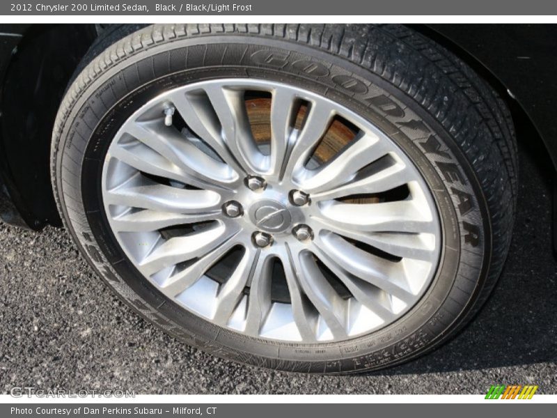 Black / Black/Light Frost 2012 Chrysler 200 Limited Sedan