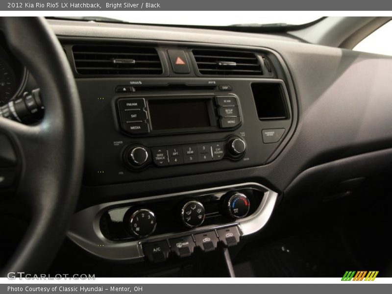 Bright Silver / Black 2012 Kia Rio Rio5 LX Hatchback