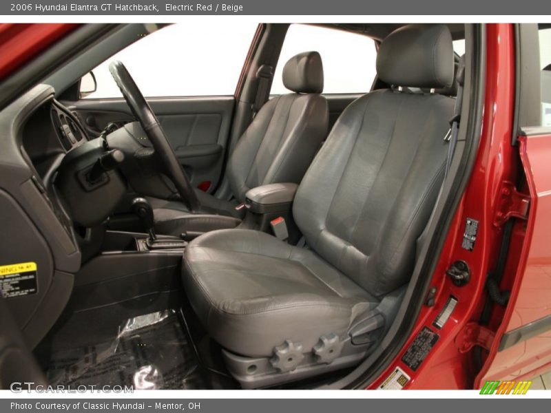 Front Seat of 2006 Elantra GT Hatchback
