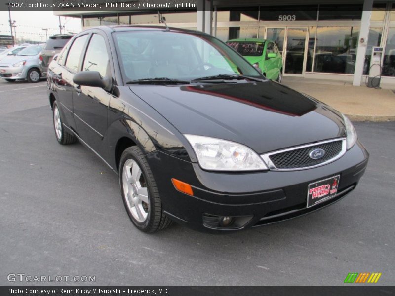 Pitch Black / Charcoal/Light Flint 2007 Ford Focus ZX4 SES Sedan