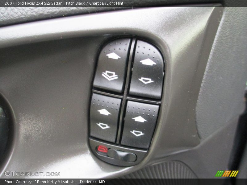 Pitch Black / Charcoal/Light Flint 2007 Ford Focus ZX4 SES Sedan