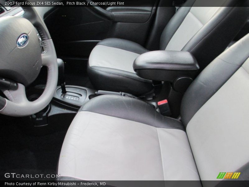 Pitch Black / Charcoal/Light Flint 2007 Ford Focus ZX4 SES Sedan