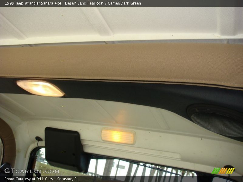 Desert Sand Pearlcoat / Camel/Dark Green 1999 Jeep Wrangler Sahara 4x4
