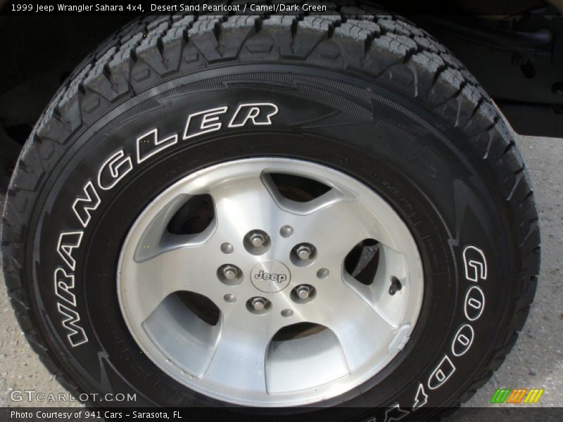  1999 Wrangler Sahara 4x4 Wheel
