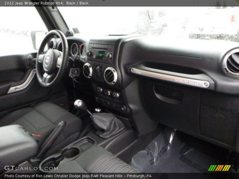 Black / Black 2012 Jeep Wrangler Rubicon 4X4