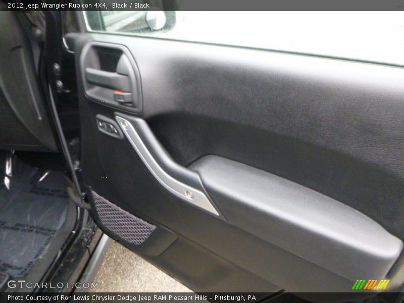 Black / Black 2012 Jeep Wrangler Rubicon 4X4