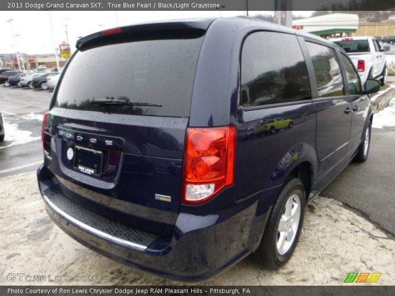True Blue Pearl / Black/Light Graystone 2013 Dodge Grand Caravan SXT
