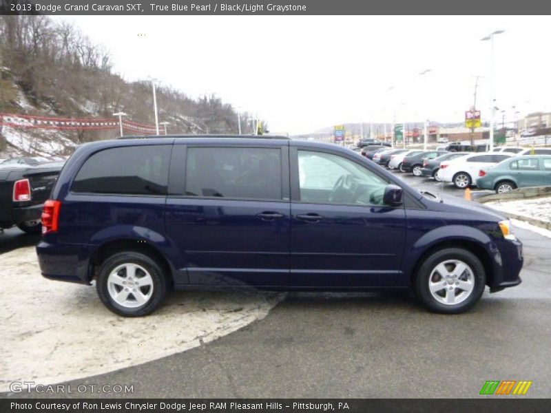 True Blue Pearl / Black/Light Graystone 2013 Dodge Grand Caravan SXT