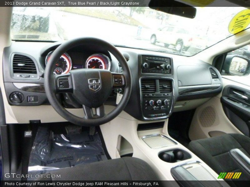 True Blue Pearl / Black/Light Graystone 2013 Dodge Grand Caravan SXT