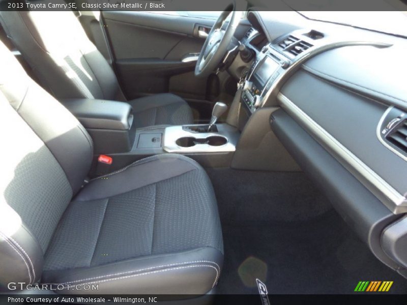 Classic Silver Metallic / Black 2013 Toyota Camry SE