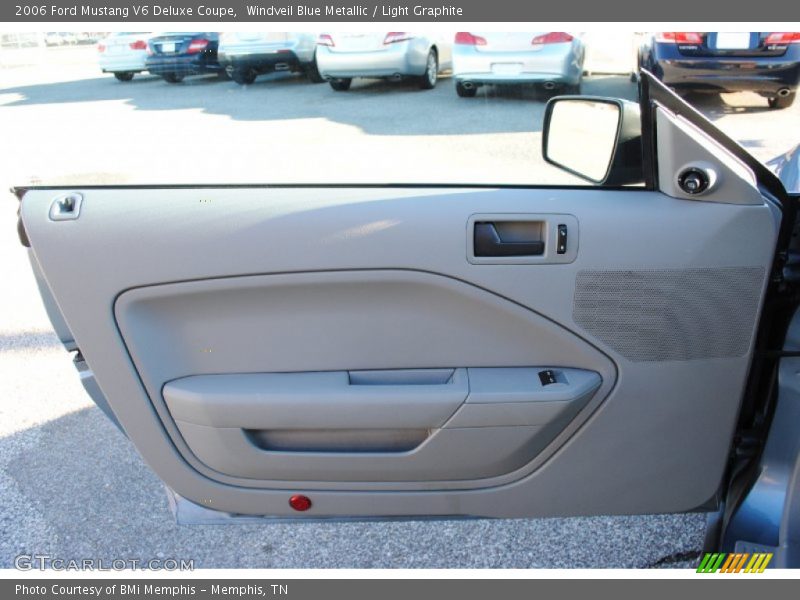 Windveil Blue Metallic / Light Graphite 2006 Ford Mustang V6 Deluxe Coupe