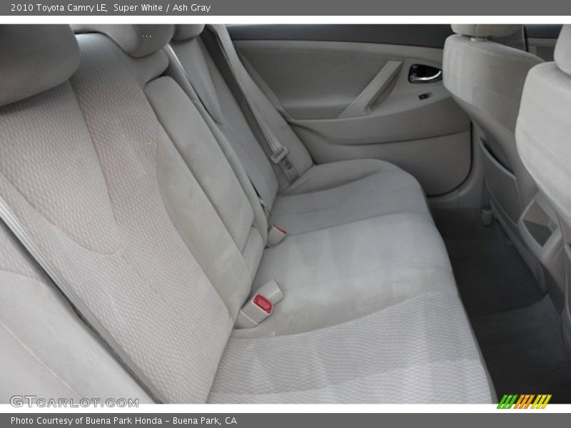 Super White / Ash Gray 2010 Toyota Camry LE
