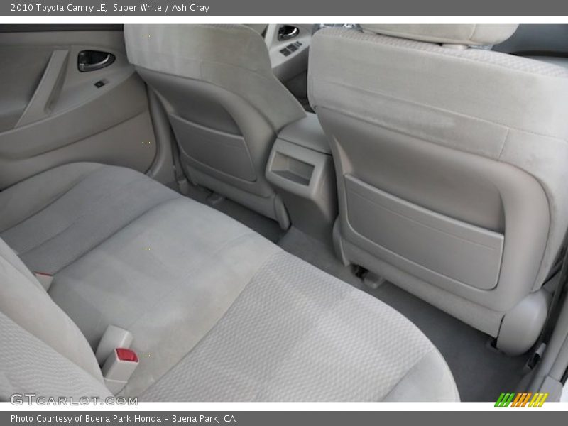 Super White / Ash Gray 2010 Toyota Camry LE