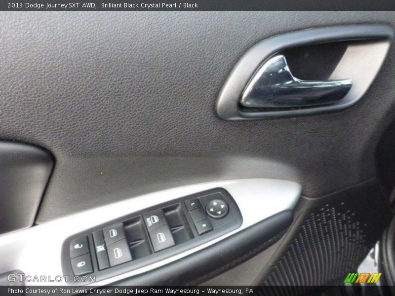 Brilliant Black Crystal Pearl / Black 2013 Dodge Journey SXT AWD