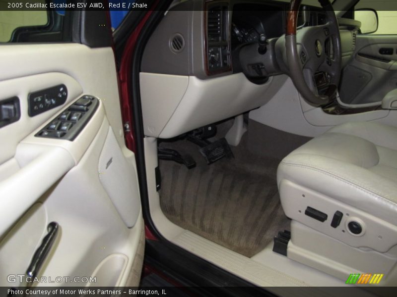 Red E / Shale 2005 Cadillac Escalade ESV AWD