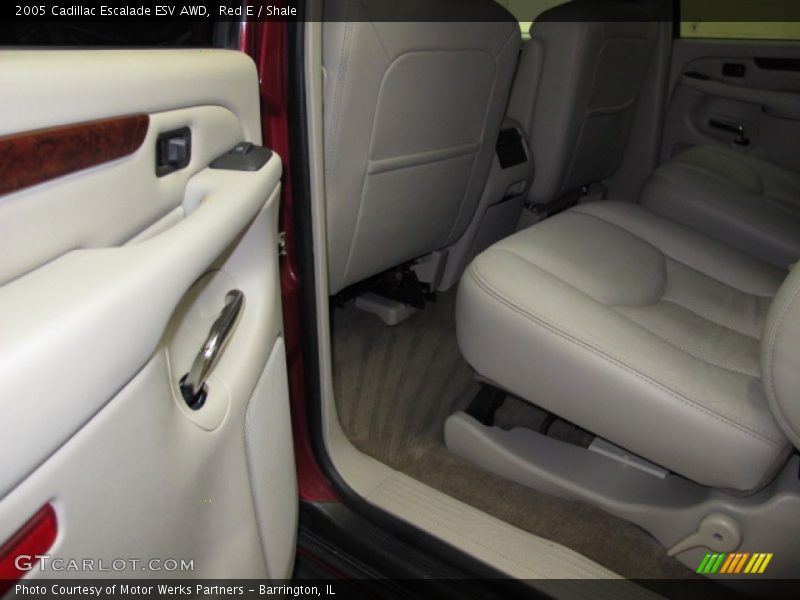 Red E / Shale 2005 Cadillac Escalade ESV AWD