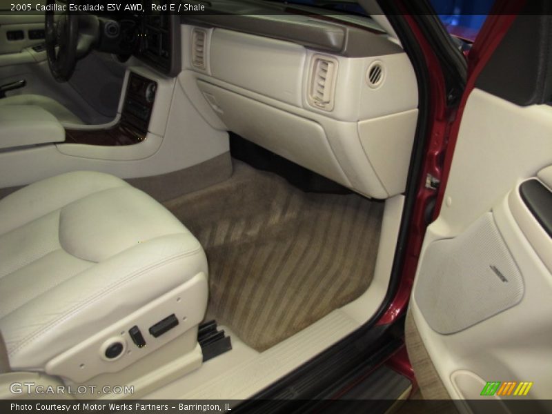 Red E / Shale 2005 Cadillac Escalade ESV AWD