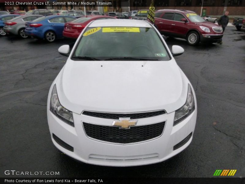 Summit White / Medium Titanium 2013 Chevrolet Cruze LT