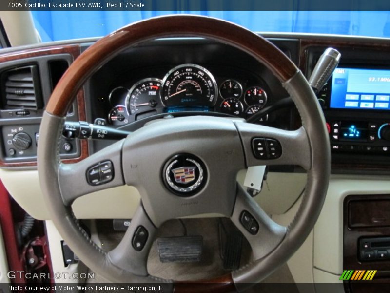  2005 Escalade ESV AWD Steering Wheel
