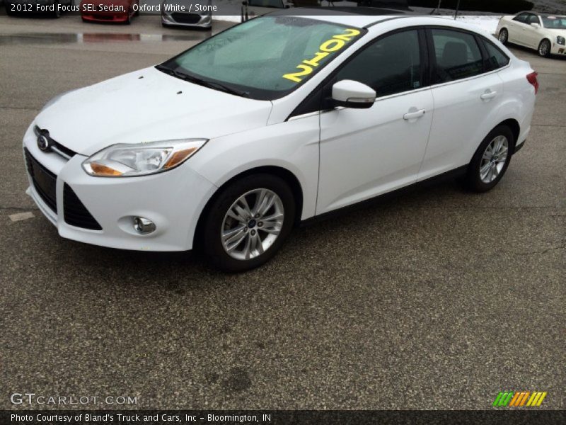 Oxford White / Stone 2012 Ford Focus SEL Sedan