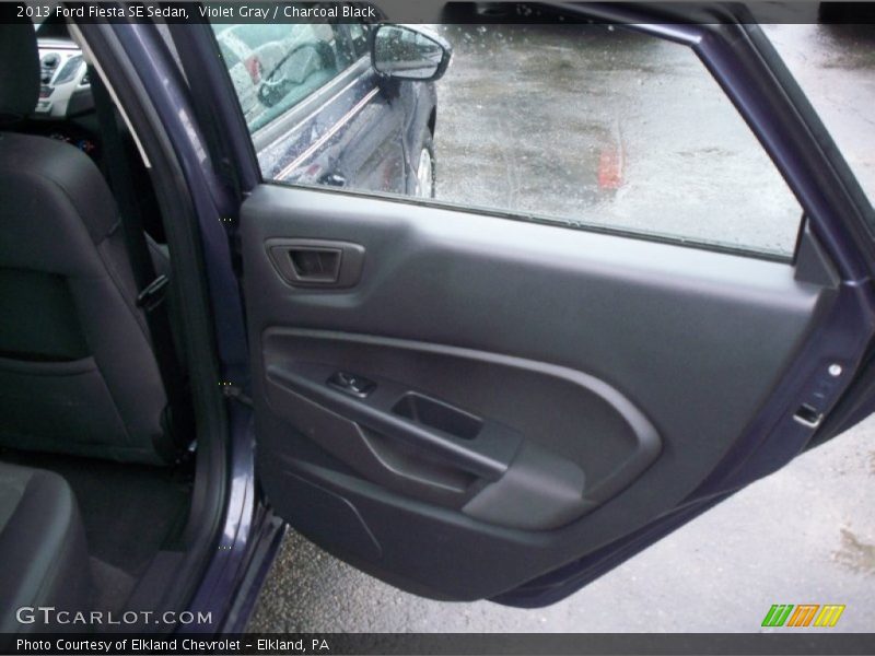 Door Panel of 2013 Fiesta SE Sedan