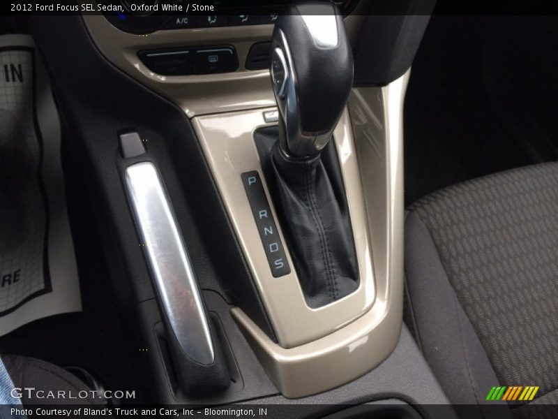 Oxford White / Stone 2012 Ford Focus SEL Sedan