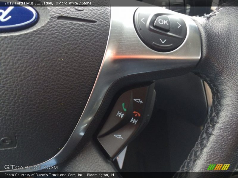 Oxford White / Stone 2012 Ford Focus SEL Sedan