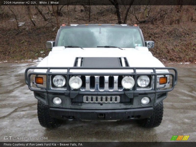 White / Wheat 2004 Hummer H2 SUV