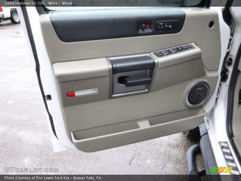 White / Wheat 2004 Hummer H2 SUV