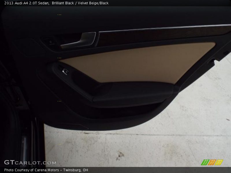 Brilliant Black / Velvet Beige/Black 2013 Audi A4 2.0T Sedan
