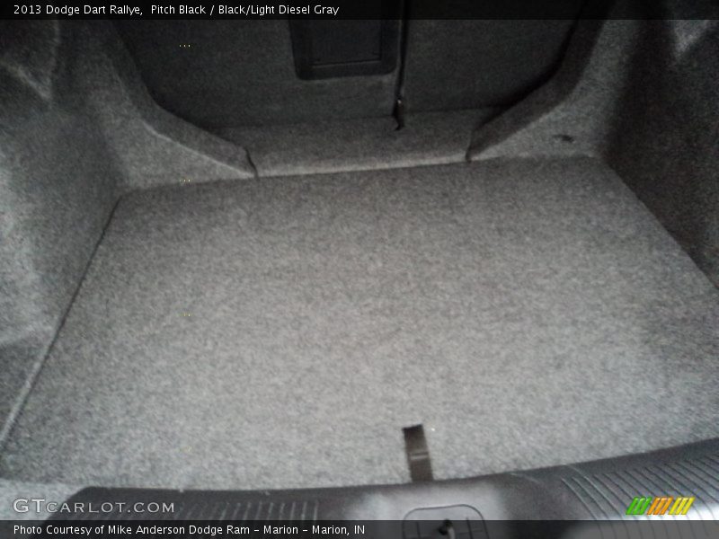 Pitch Black / Black/Light Diesel Gray 2013 Dodge Dart Rallye