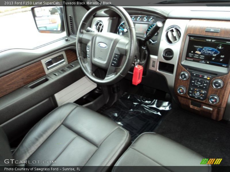 Tuxedo Black Metallic / Black 2013 Ford F150 Lariat SuperCab