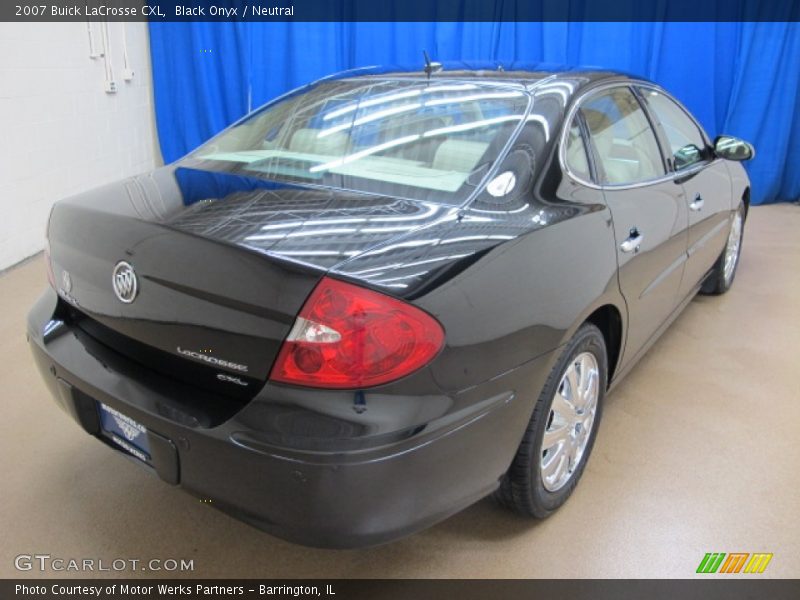 Black Onyx / Neutral 2007 Buick LaCrosse CXL