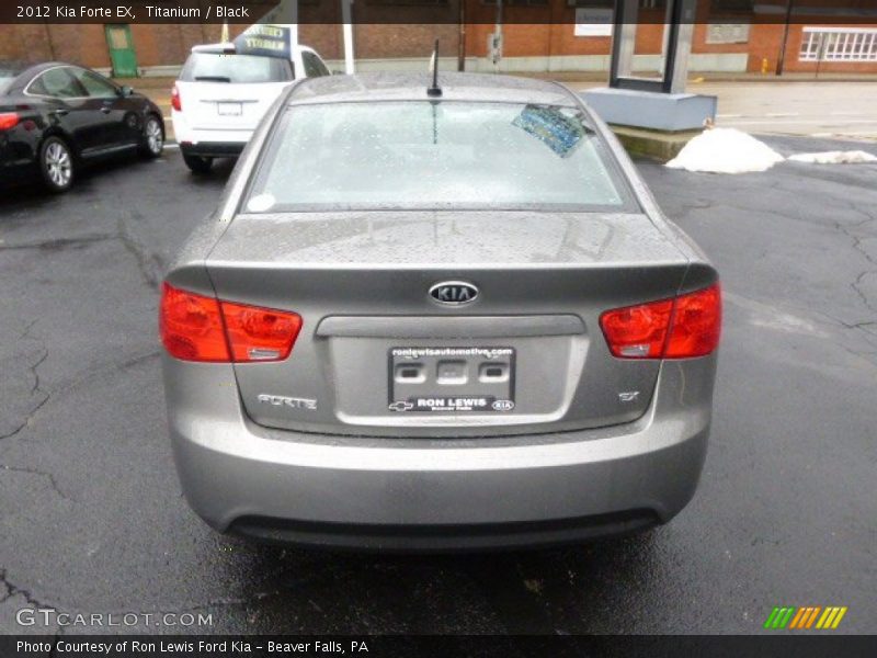 Titanium / Black 2012 Kia Forte EX