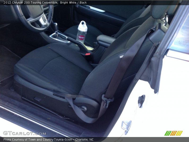 Bright White / Black 2012 Chrysler 200 Touring Convertible