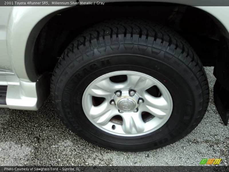 Millennium Silver Metallic / Gray 2001 Toyota 4Runner SR5