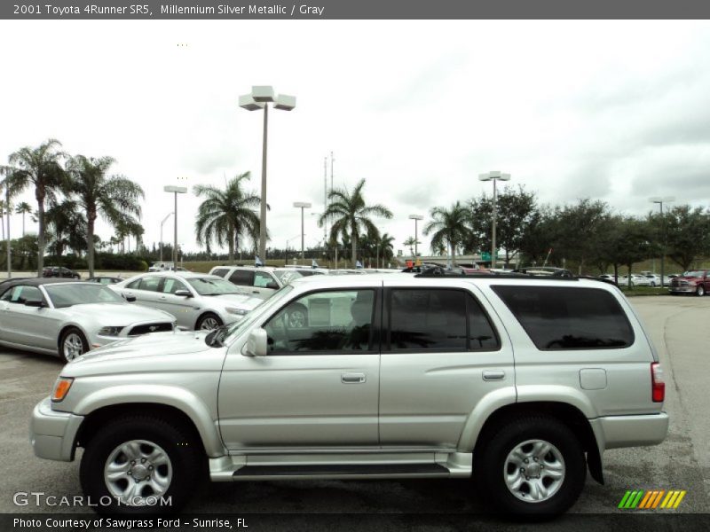Millennium Silver Metallic / Gray 2001 Toyota 4Runner SR5