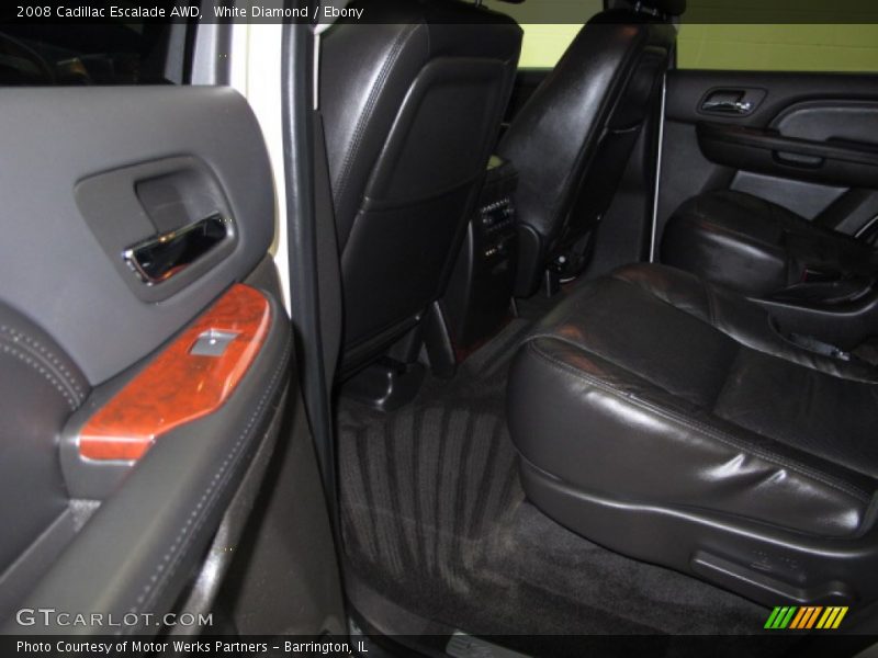 White Diamond / Ebony 2008 Cadillac Escalade AWD