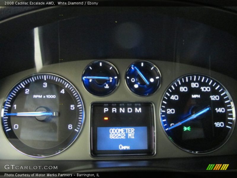 White Diamond / Ebony 2008 Cadillac Escalade AWD