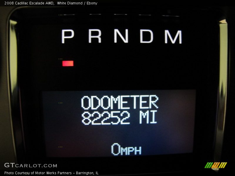 White Diamond / Ebony 2008 Cadillac Escalade AWD