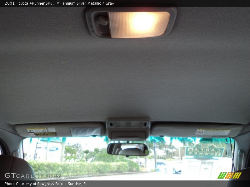 Millennium Silver Metallic / Gray 2001 Toyota 4Runner SR5