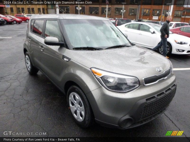 Titanium Gray / Black Diamond Woven Cloth 2014 Kia Soul 1.6