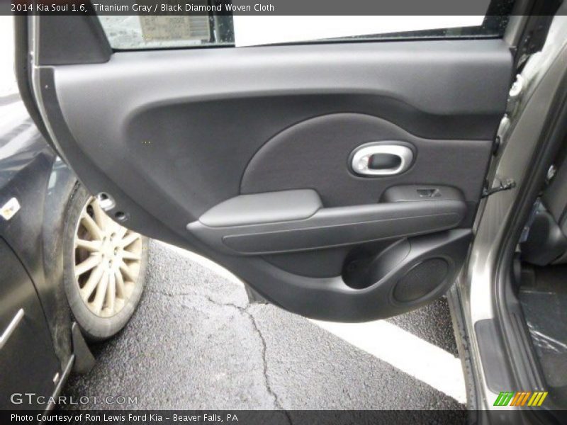 Titanium Gray / Black Diamond Woven Cloth 2014 Kia Soul 1.6
