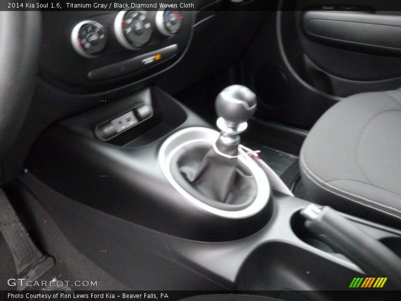 Titanium Gray / Black Diamond Woven Cloth 2014 Kia Soul 1.6