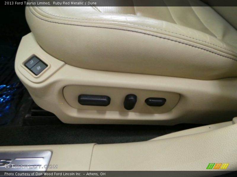 Ruby Red Metallic / Dune 2013 Ford Taurus Limited