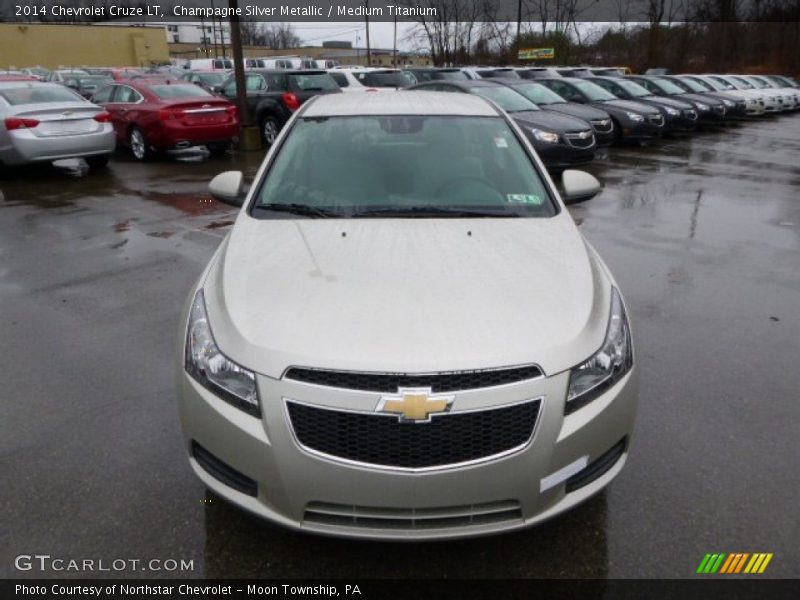 Champagne Silver Metallic / Medium Titanium 2014 Chevrolet Cruze LT