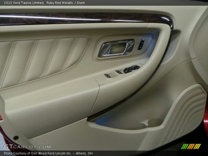 Ruby Red Metallic / Dune 2013 Ford Taurus Limited