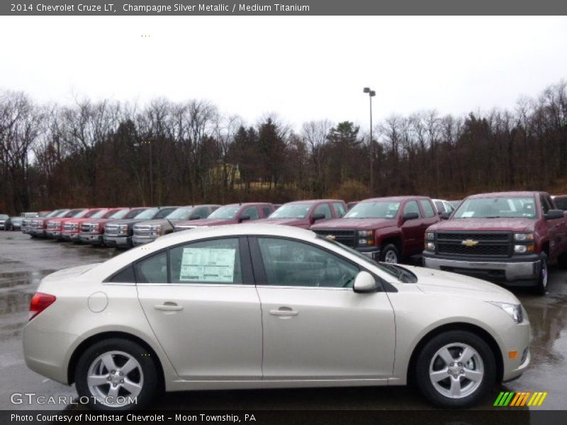 Champagne Silver Metallic / Medium Titanium 2014 Chevrolet Cruze LT
